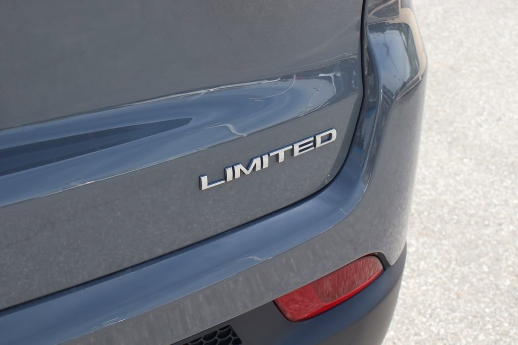 Used 2019 Jeep Compass Limited AWD/4WD image 31