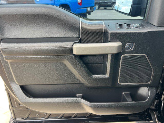 Used 2018 Ford F150 Raptor w/ Equipment Group 802A Luxury image 46