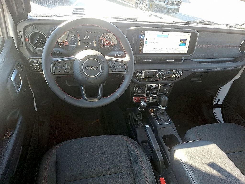 Used 2024 Jeep Gladiator Rubicon image 11