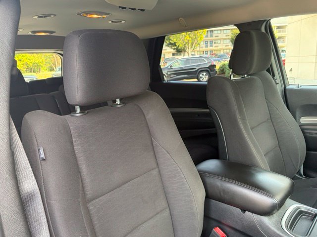 Used 2019 Dodge Durango SXT w/ 3rd Row Seating Group RWD image 27