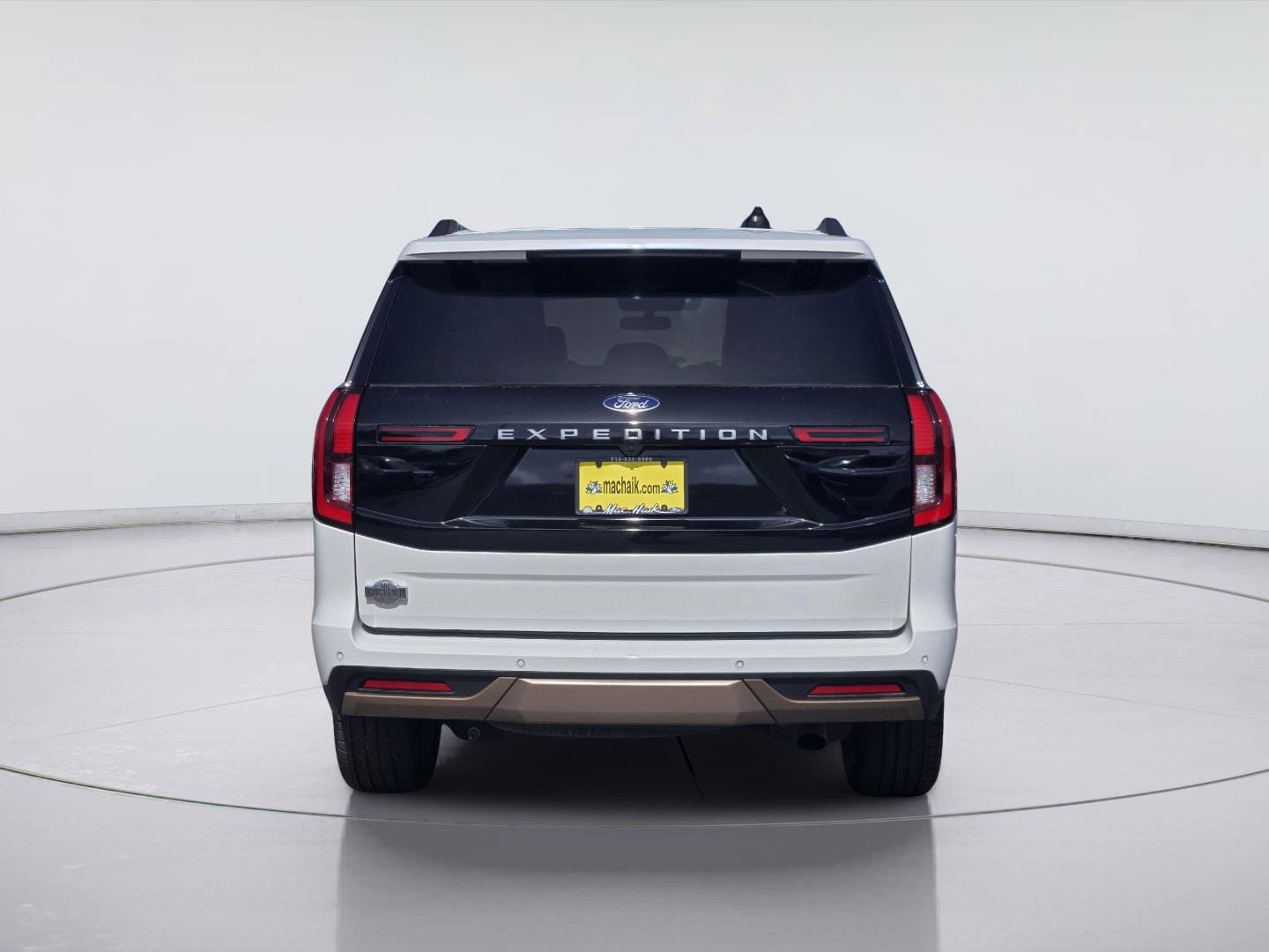 Used 2025 Ford Expedition King Ranch AWD/4WD image 7