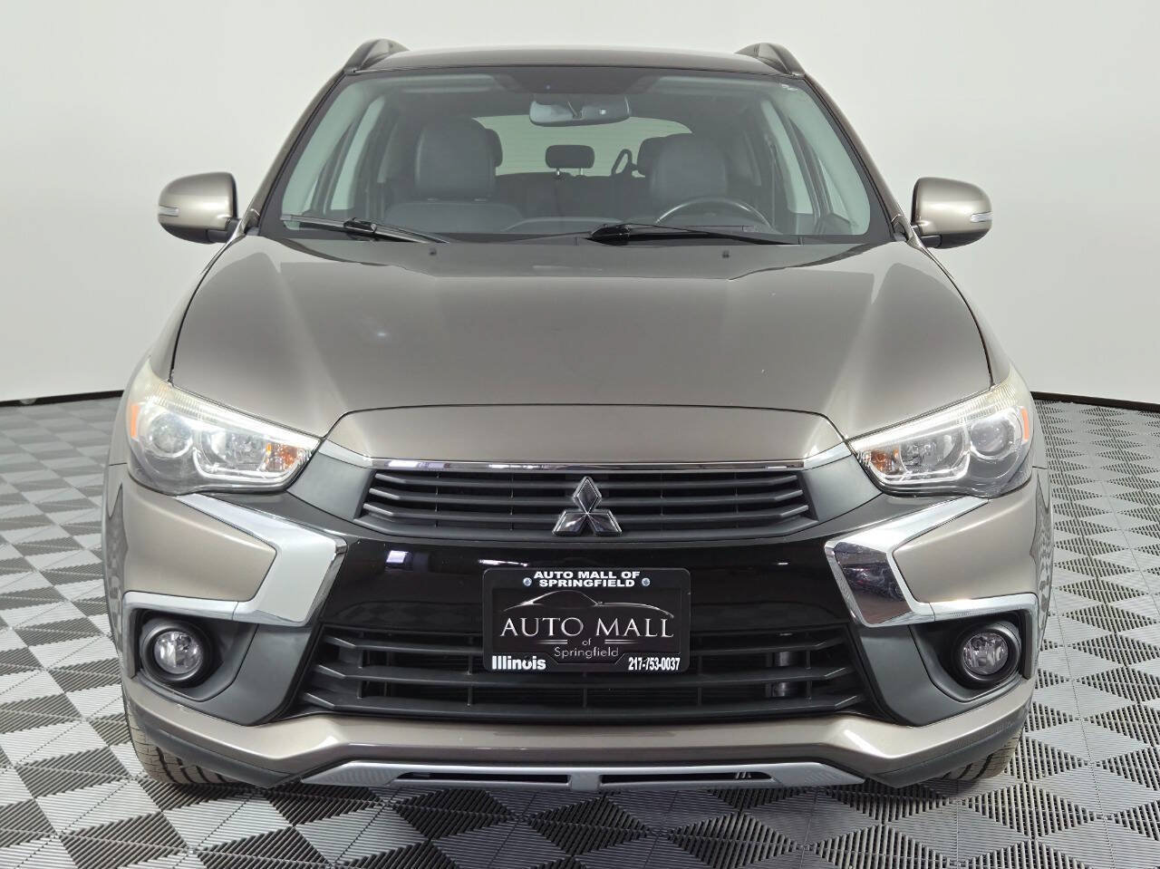 Used 2017 Mitsubishi Outlander Sport SEL AWD/4WD image 2