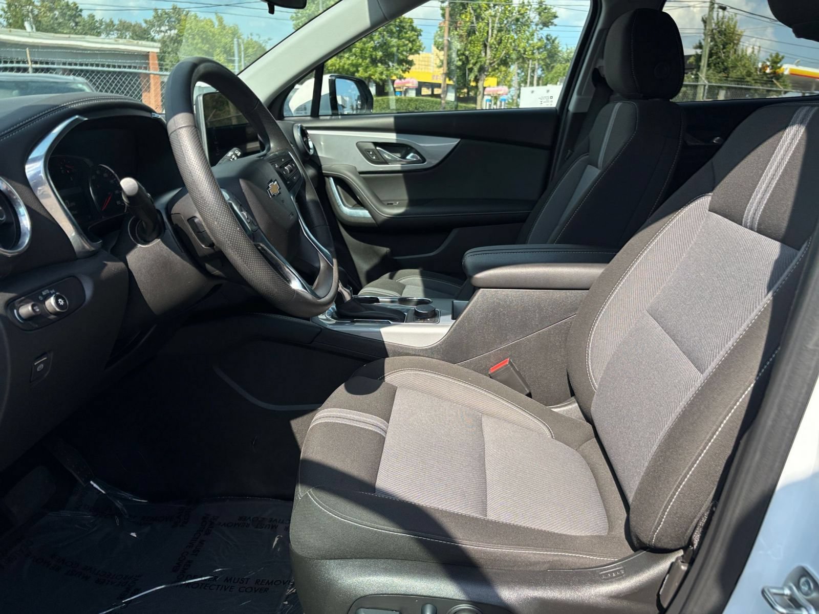 Used 2026 Chevrolet Blazer LT FWD image 27