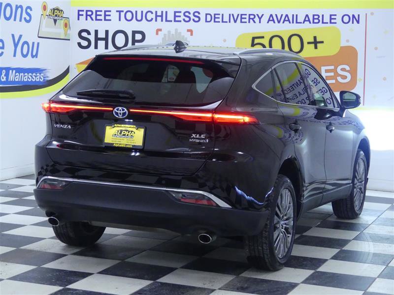 Used 2021 Toyota Venza XLE image 7