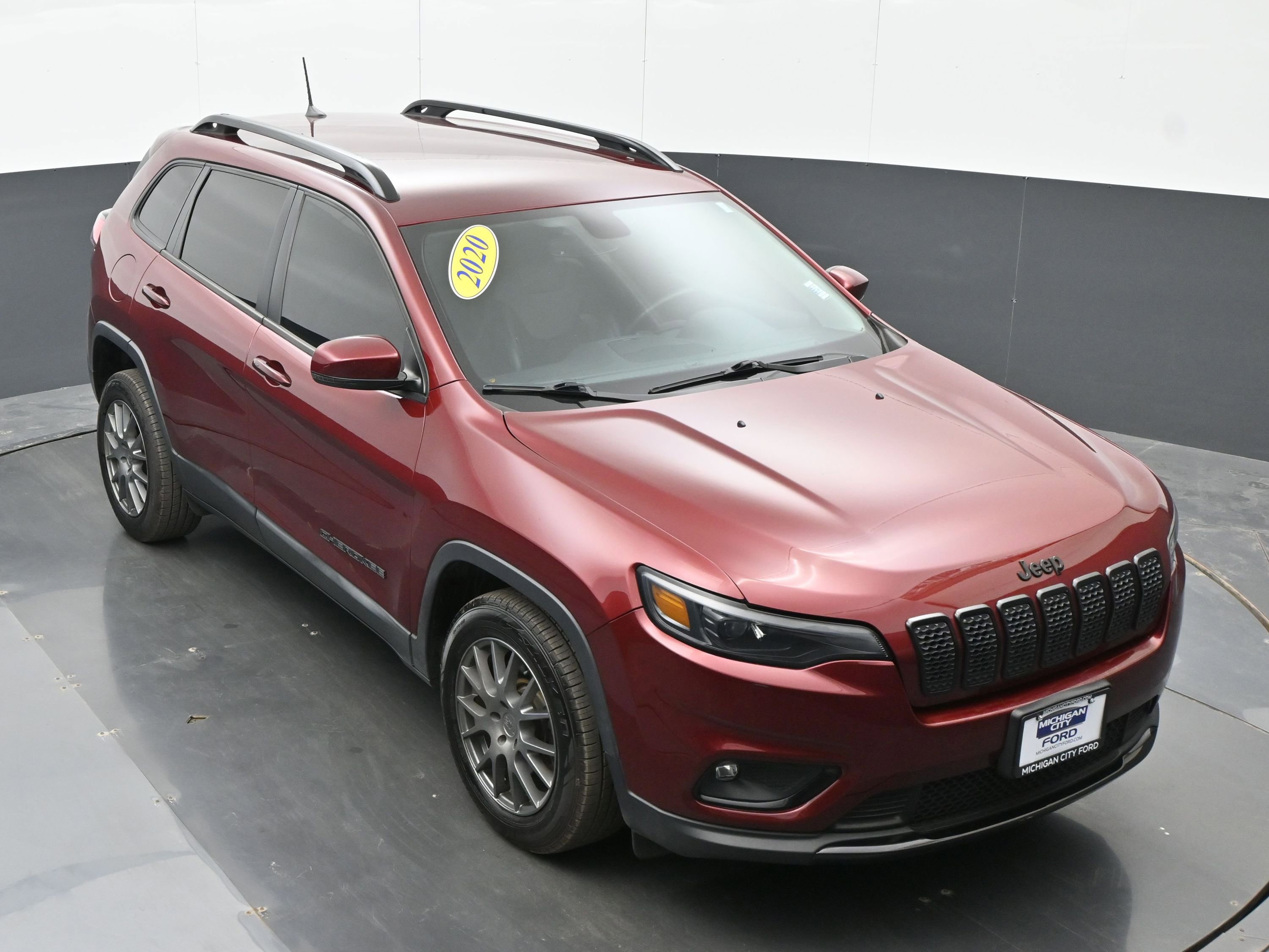 Used 2020 Jeep Cherokee Latitude Plus image 34