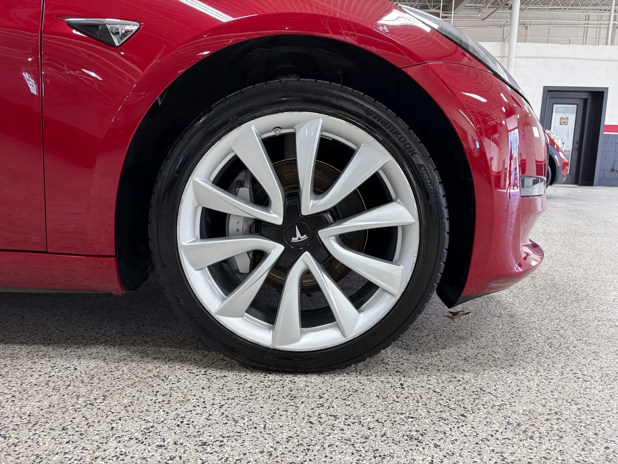 Used 2018 Tesla Model 3 Mid Range image 16
