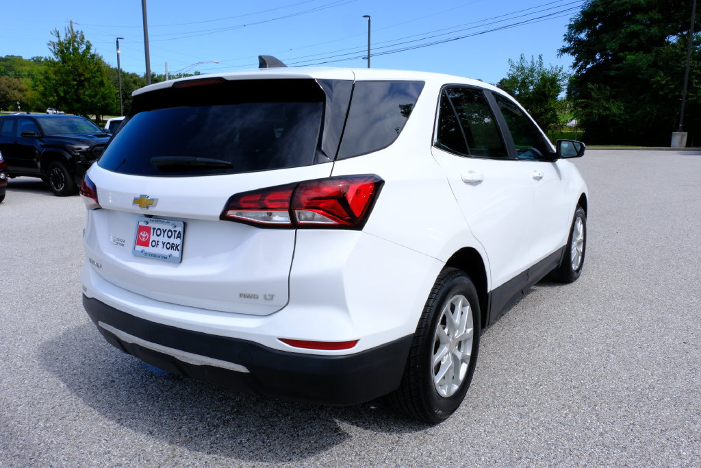 Used 2023 Chevrolet Equinox LT AWD/4WD image 3