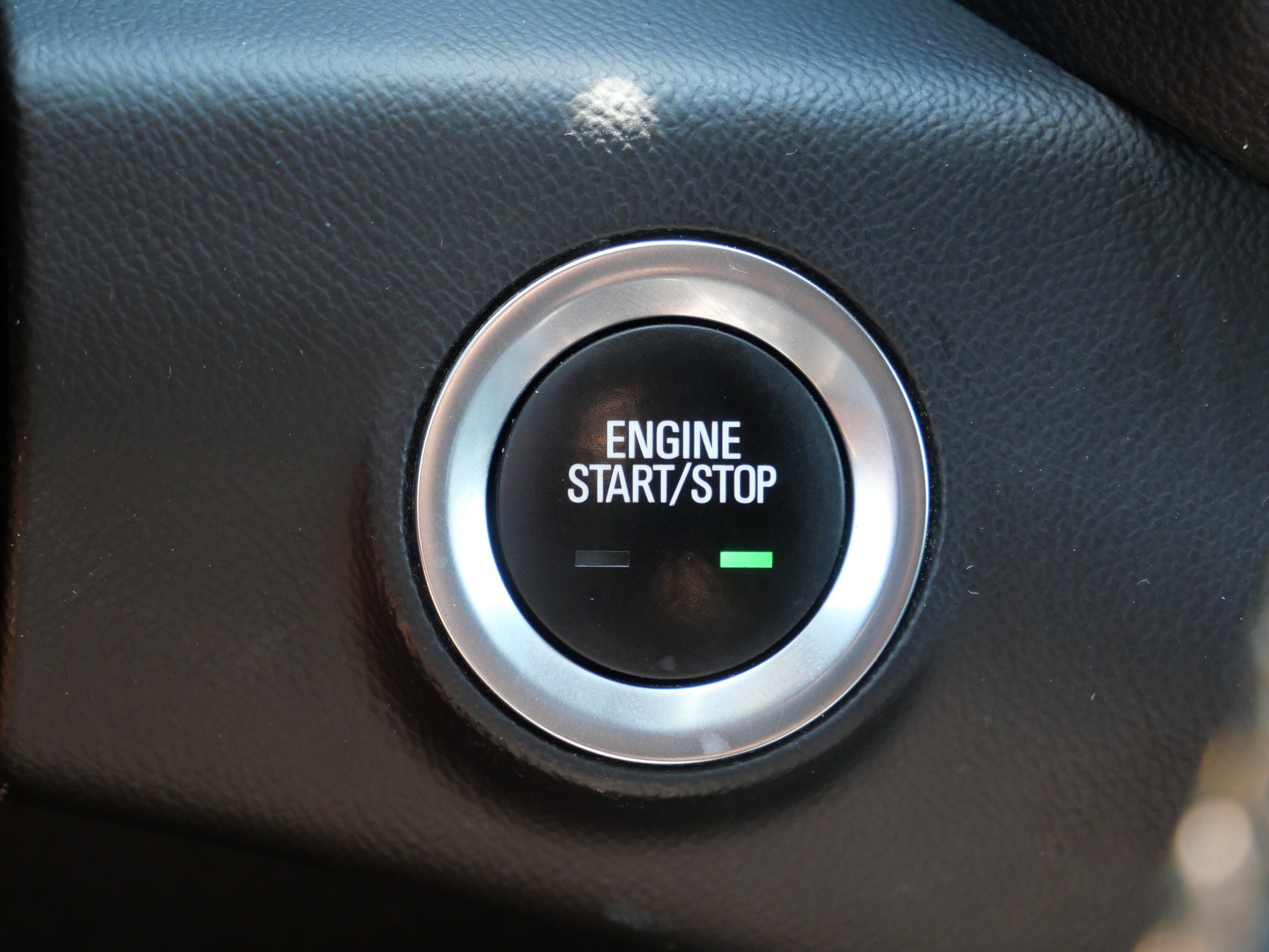 Used 2023 GMC Terrain AT4 w/ GMC Pro Grade Package AWD/4WD image 30