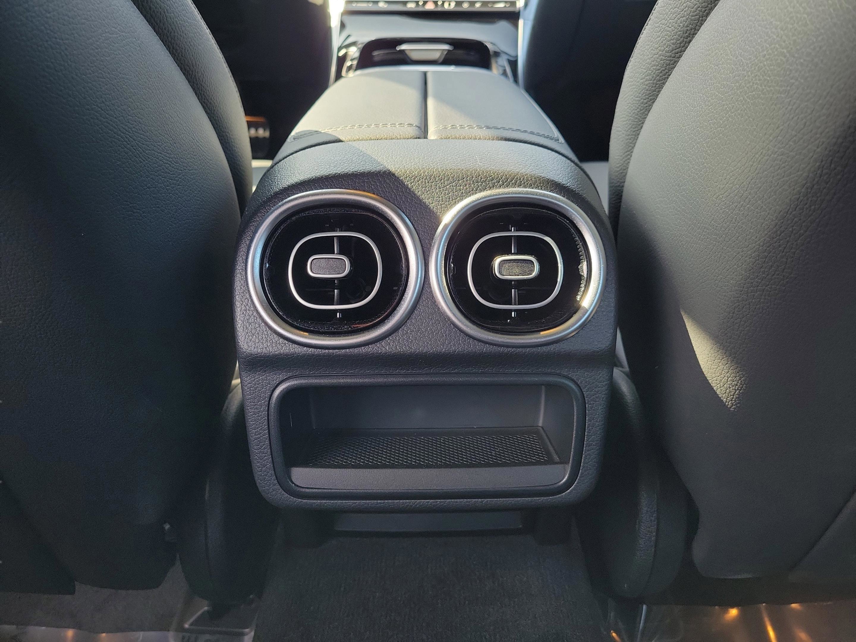 Certified 2026 Mercedes-Benz C 300 Sedan image 18