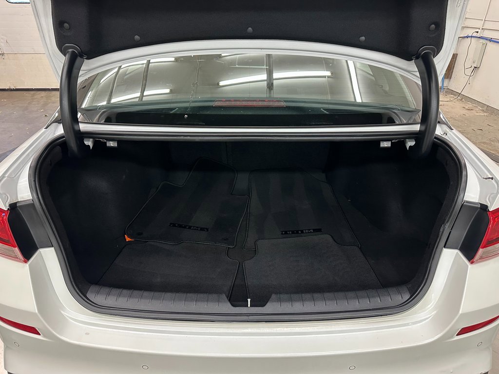 Used 2020 Kia Optima LX image 16