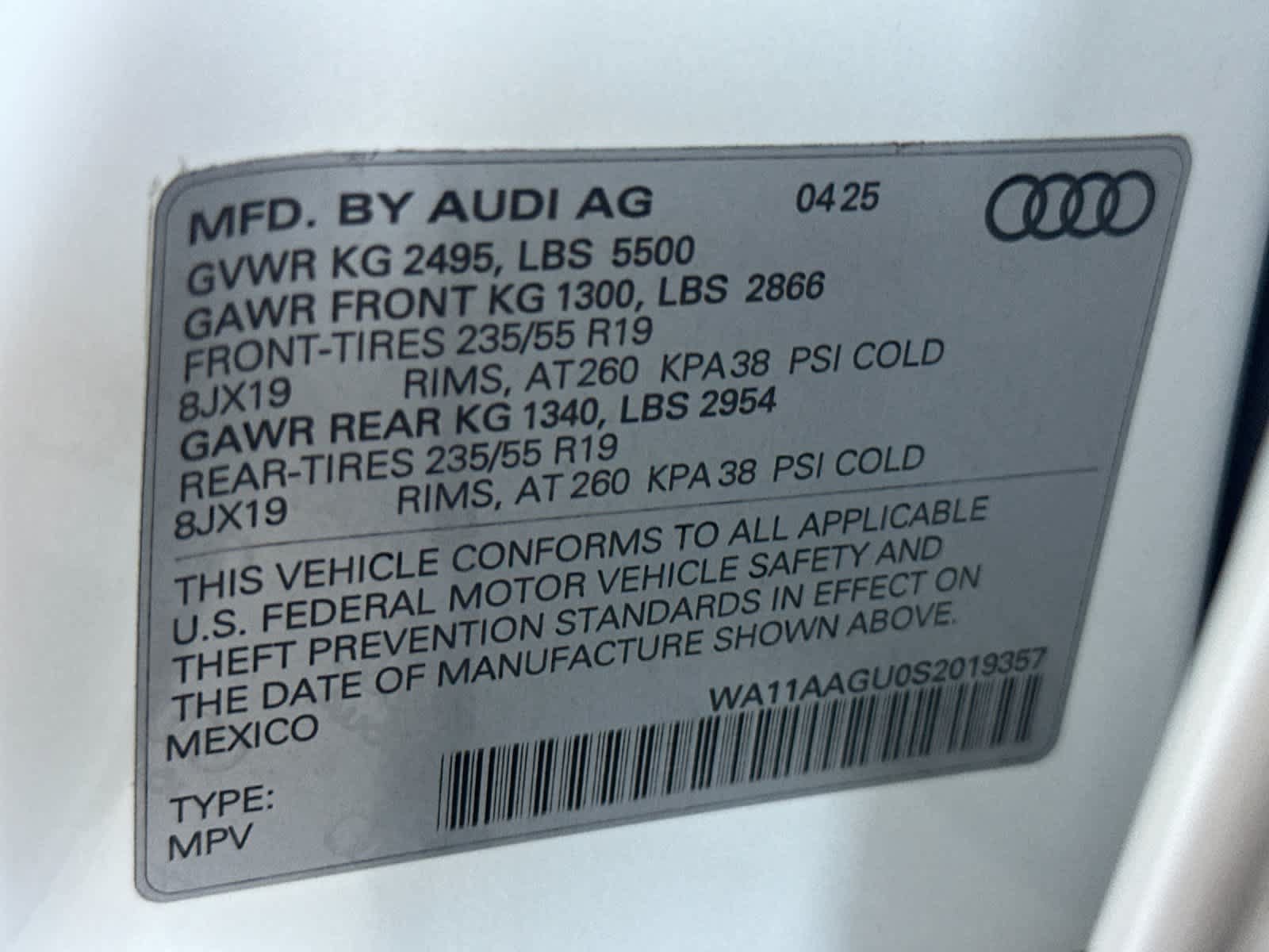 Used 2025 Audi Q5 Premium w/ Convenience Package AWD/4WD image 29