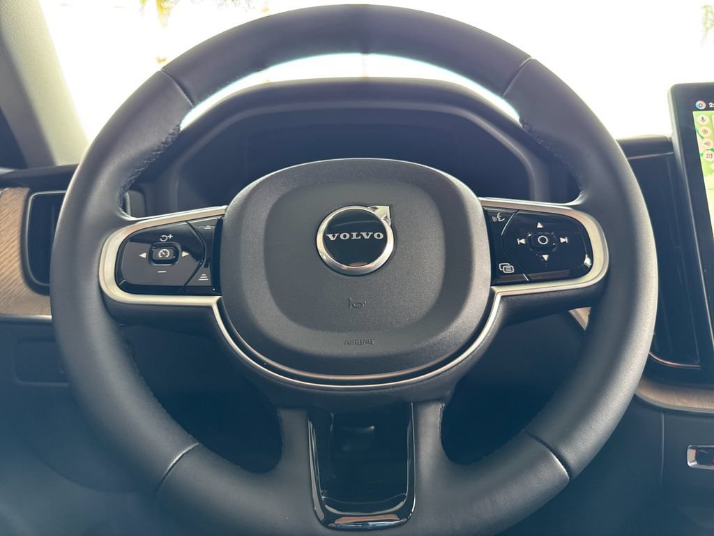 New 2026 Volvo XC60 B5 Plus w/ Climate Package AWD/4WD image 23