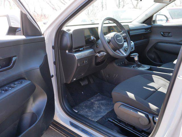 New 2026 Hyundai Kona SE AWD/4WD image 5