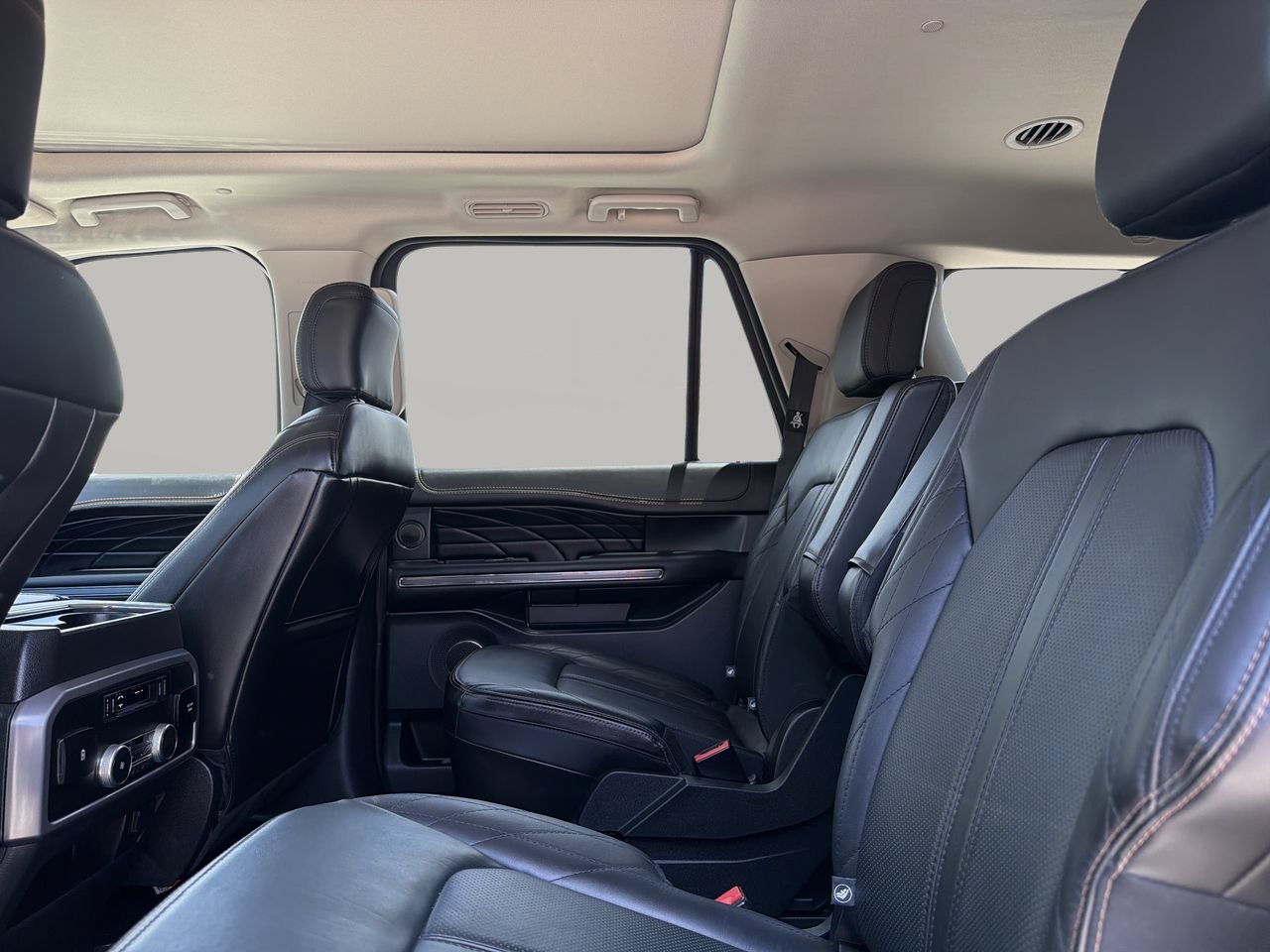 Used 2021 Ford Expedition Max Platinum AWD/4WD image 17