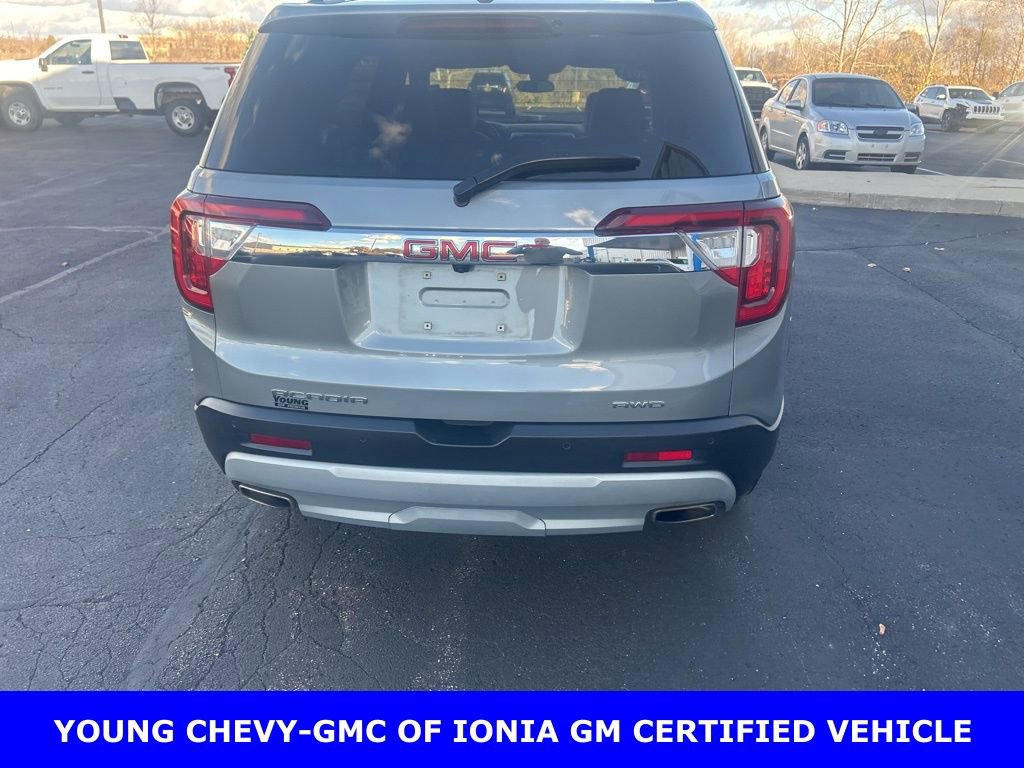 Certified 2023 GMC Acadia SLE w/ Driver Convenience Package image 9