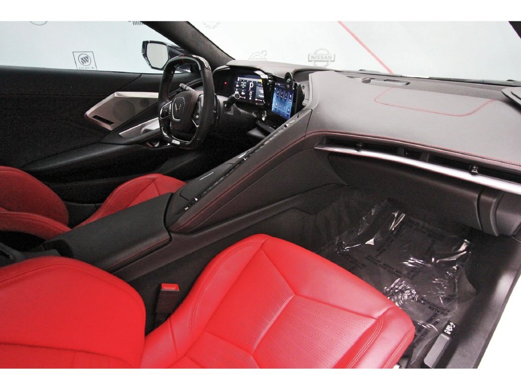 Used 2024 Chevrolet Corvette Z06 w/ Z07 Performance Package RWD image 8