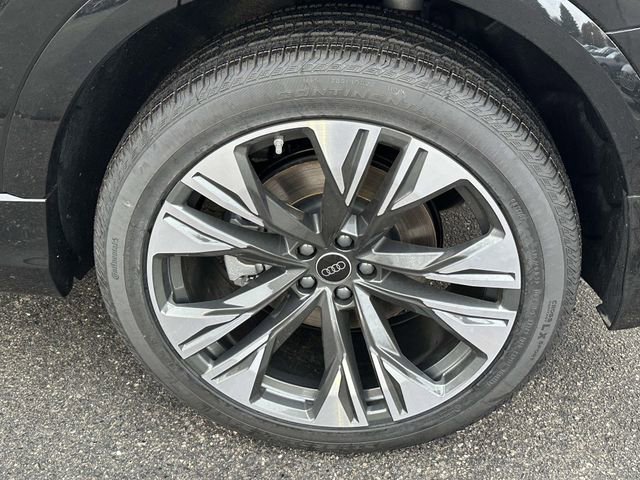 New 2026 Audi Q8 Premium Plus image 4