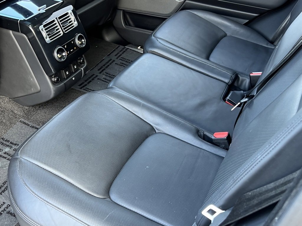 Used 2019 Land Rover Range Rover Long Wheelbase Supercharged image 19
