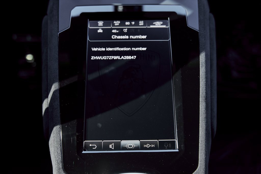 Used 2024 Lamborghini Huracan Sterrato image 74