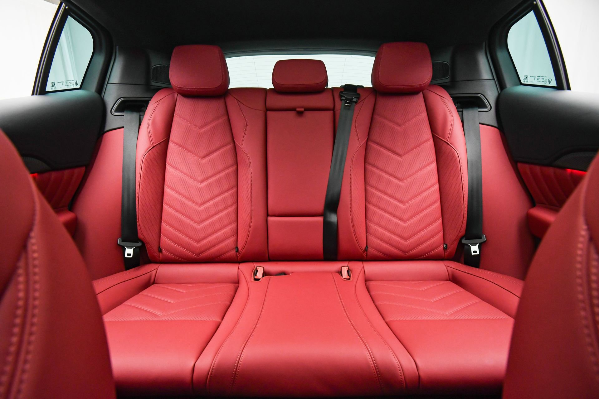 New 2025 Maserati Grecale Trofeo image 17