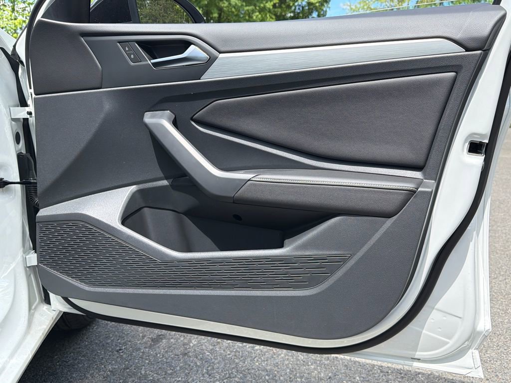 New 2026 Volkswagen Jetta Sport FWD image 6