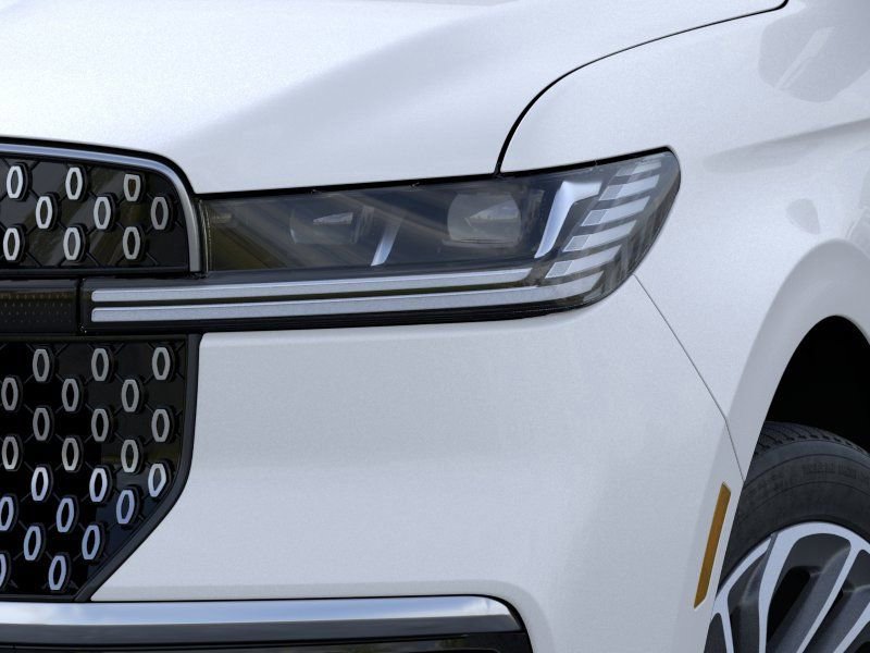 New 2025 Lincoln Navigator L Reserve AWD/4WD image 18