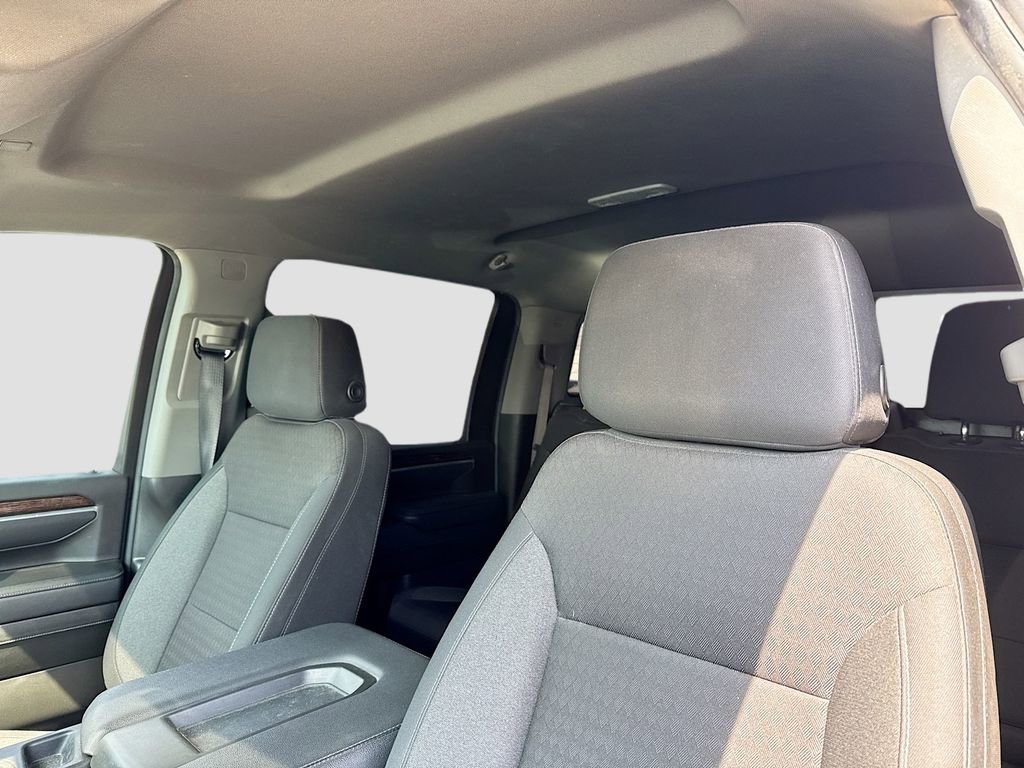 Used 2025 GMC Sierra 2500 SLE w/ SLE Value Package; image 11