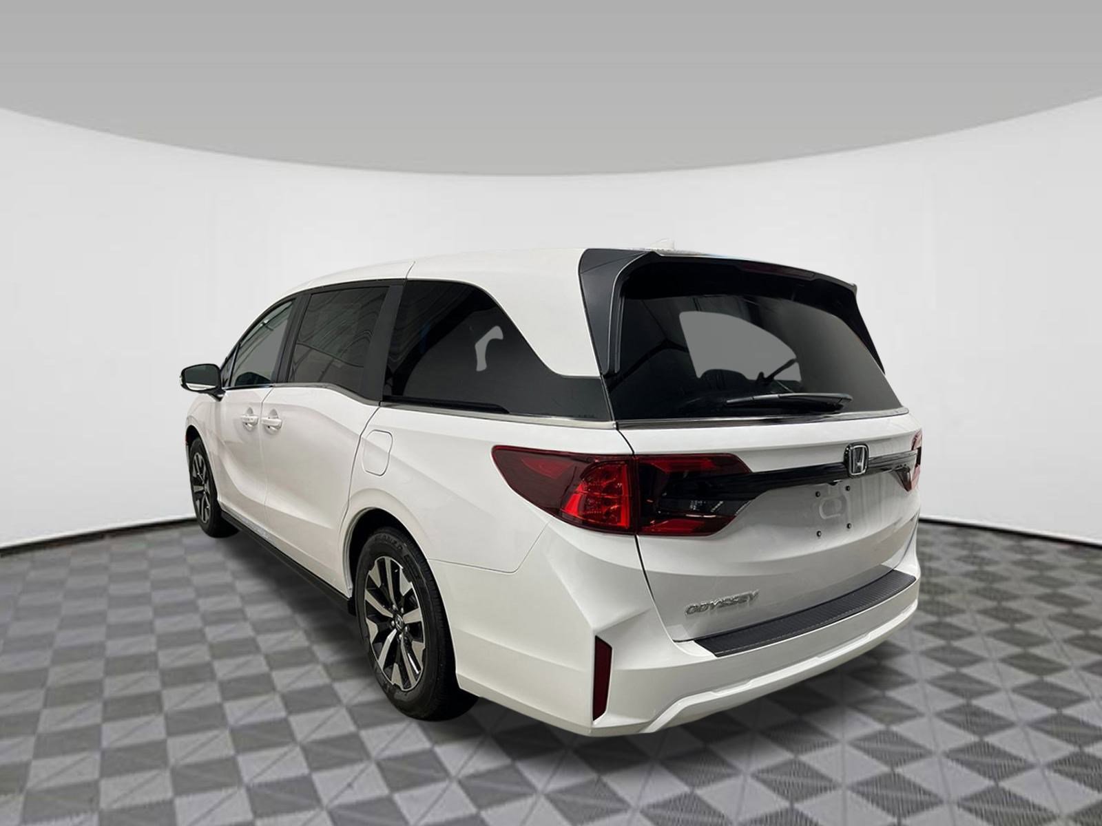New 2026 Honda Odyssey EX-L image 3