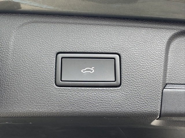 New 2026 Volkswagen Atlas SE image 22