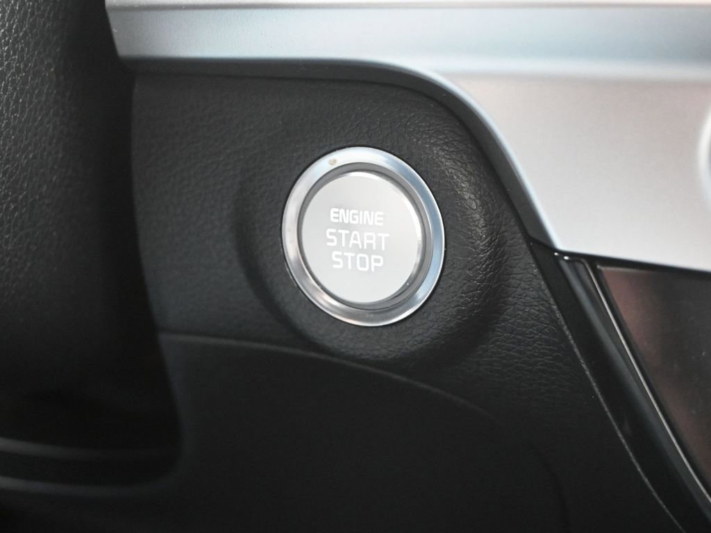 Certified 2024 Kia Telluride S w/ S Sunroof Package image 26