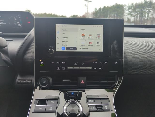 Used 2023 Subaru Solterra AWD image 22