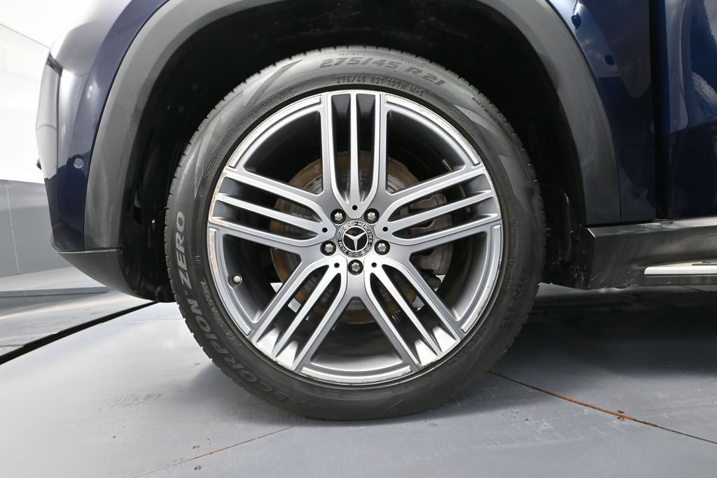 Used 2021 Mercedes-Benz GLS 450 4MATIC image 16