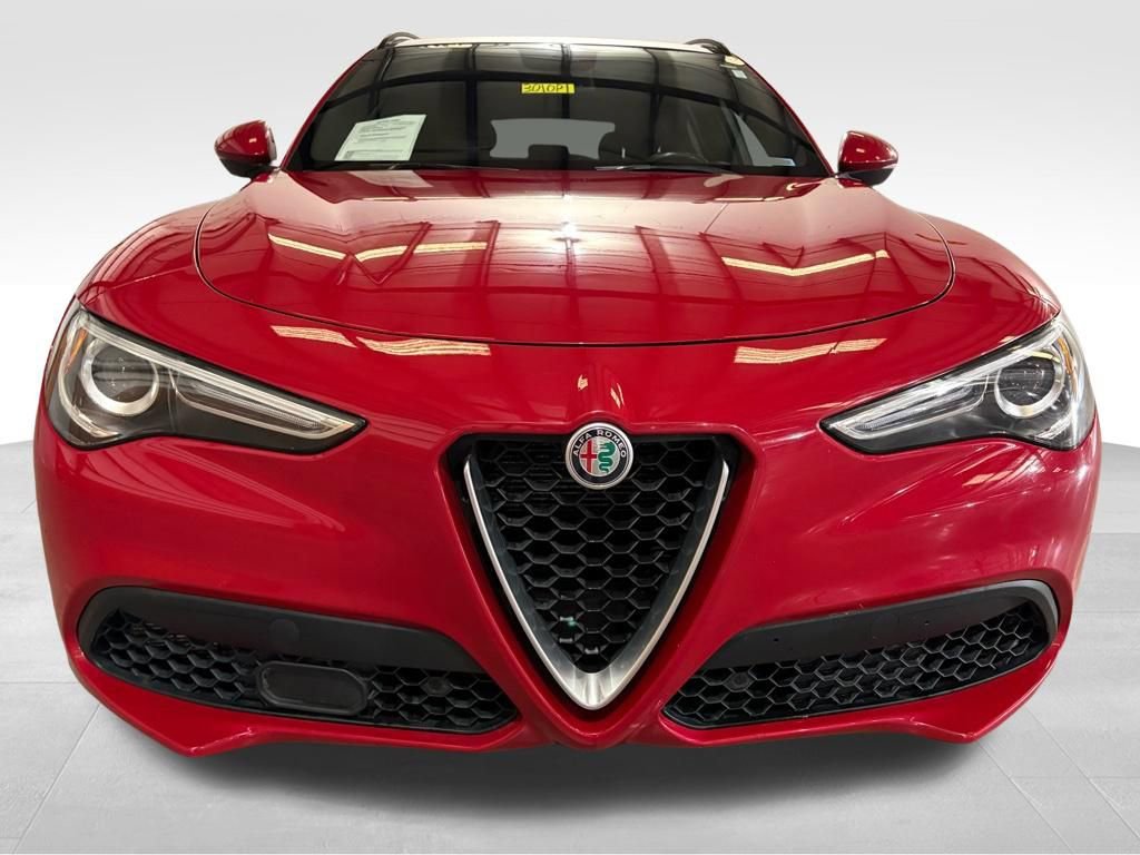 Used 2018 Alfa Romeo Stelvio Ti Sport image 8