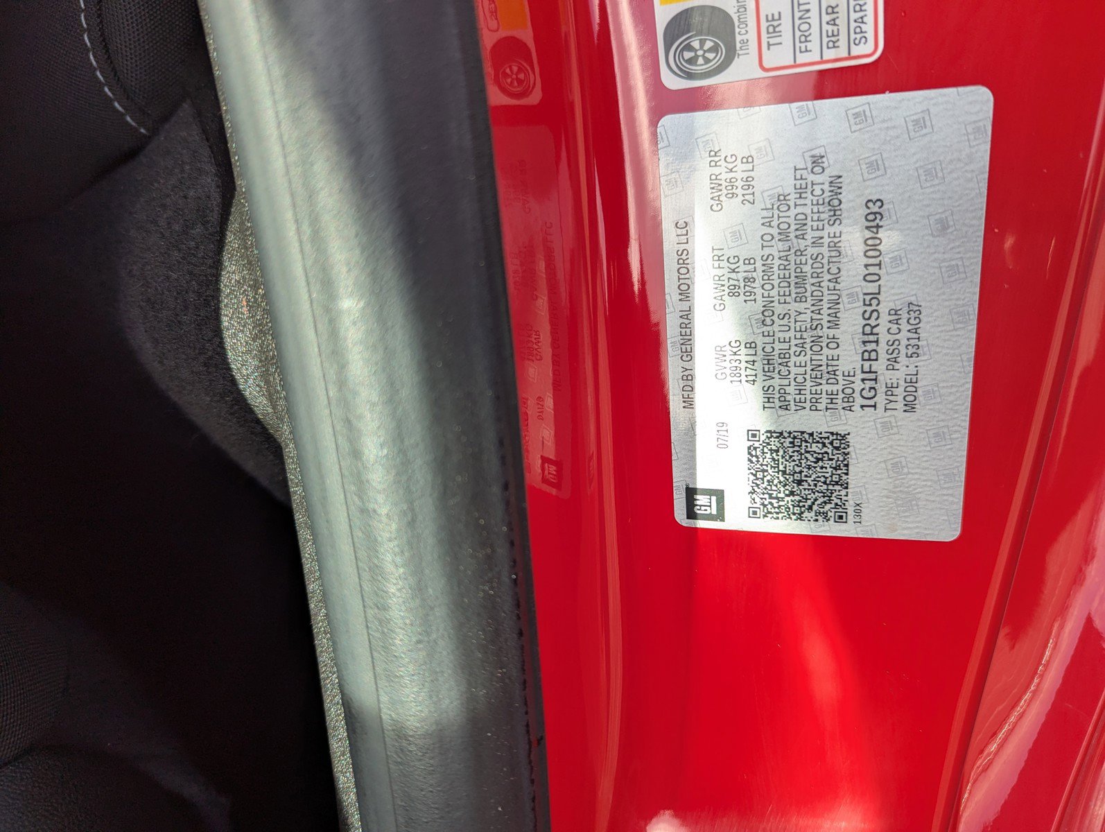 Used 2020 Chevrolet Camaro LT image 10