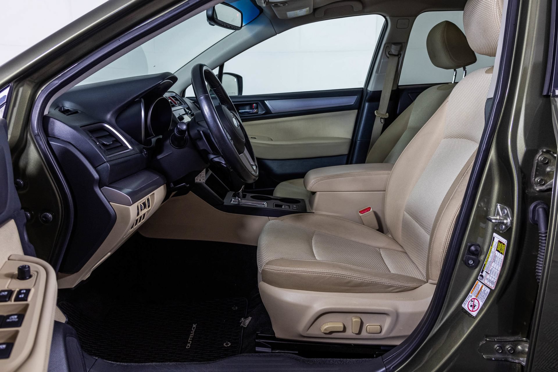 Used 2015 Subaru Outback 2.5i Premium w/ Popular Package #3 AWD/4WD image 26