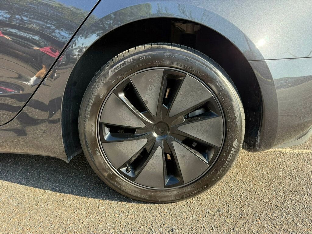 Used 2025 Tesla Model 3 Long Range RWD image 7