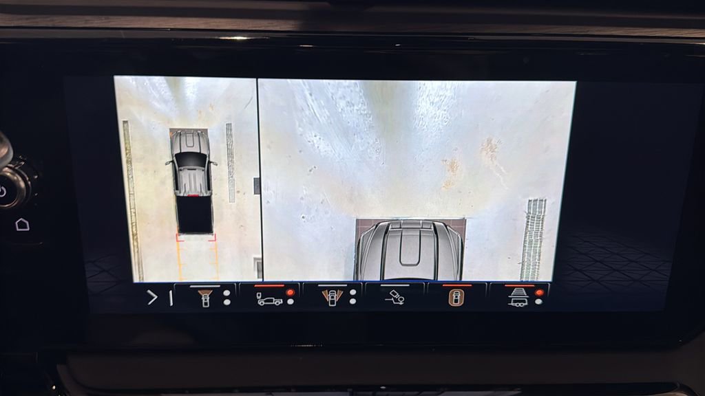 Used 2024 GMC Sierra 2500 AT4 w/ AT4 Premium Plus Package image 41