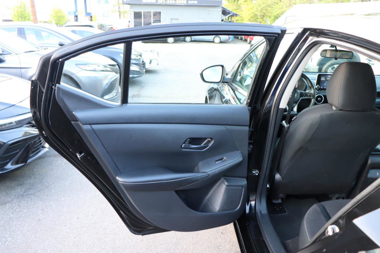 Used 2024 Nissan Sentra SV FWD image 23