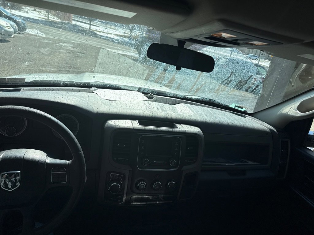 Used 2018 RAM 1500 Express image 12