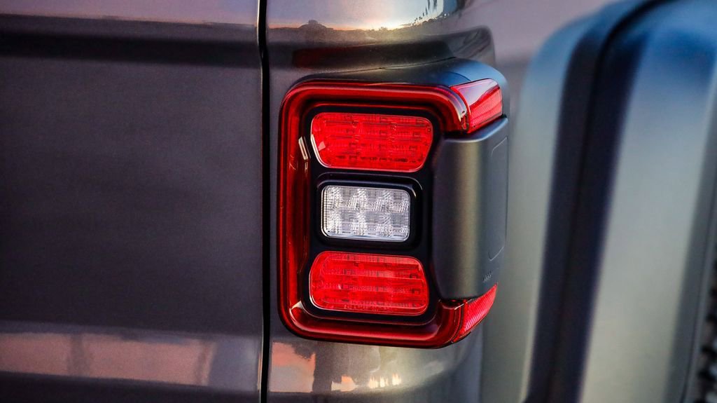 New 2026 Jeep Gladiator Rubicon w/ Steel Power Dome Hood Package image 10