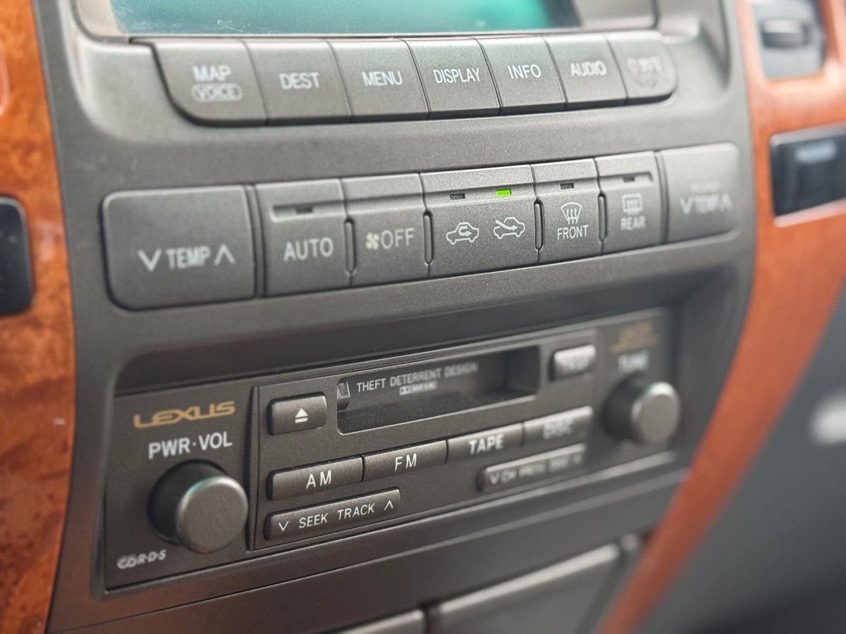 Used 2004 Lexus GX 470 AWD/4WD image 16