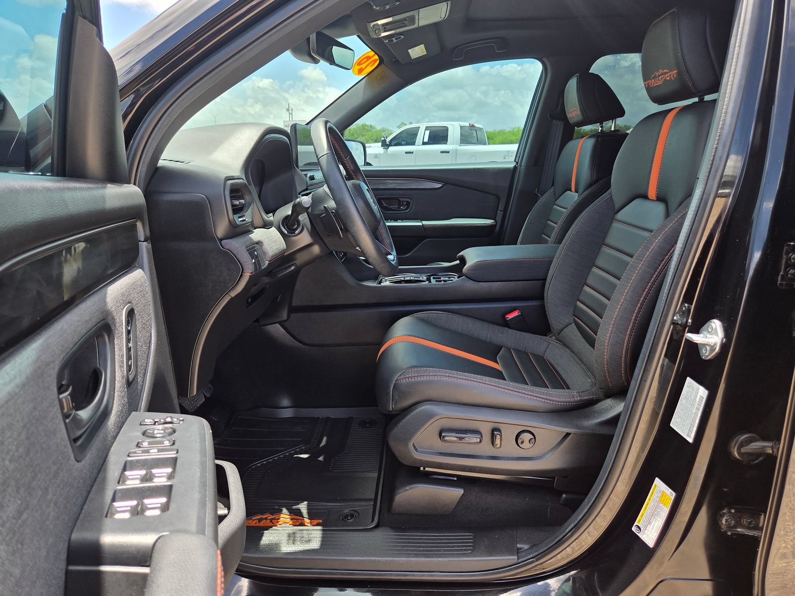 Used 2026 Honda Passport TrailSport image 13