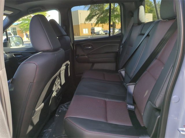 New 2026 Honda Ridgeline Black Edition image 12