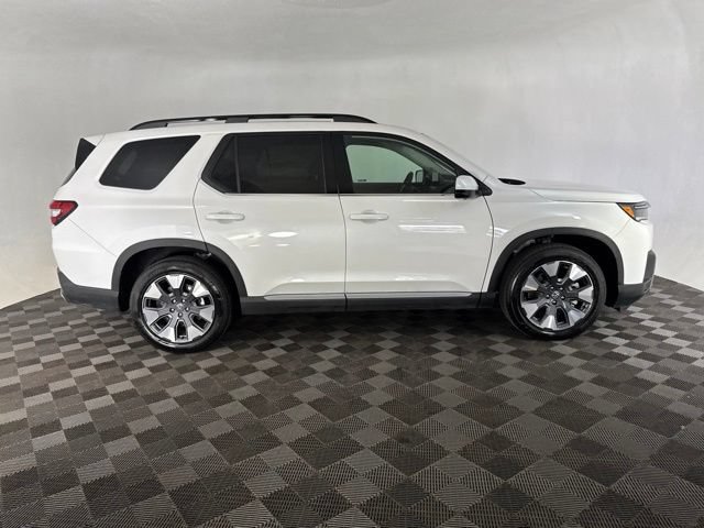 Used 2026 Honda Pilot Elite image 4
