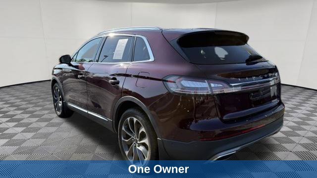 Used 2021 Lincoln Nautilus Reserve AWD/4WD image 3