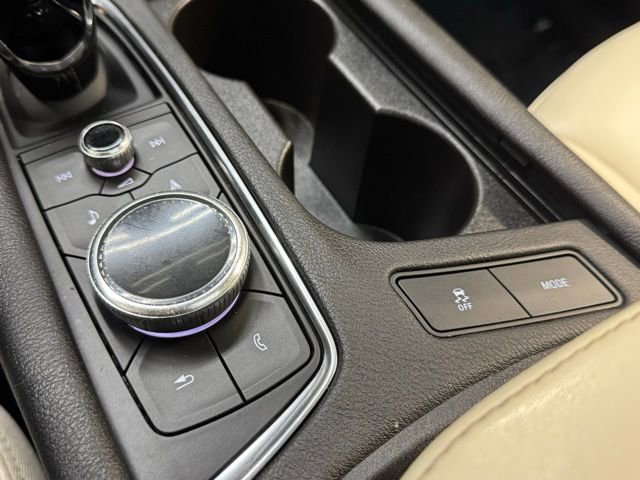 Used 2023 Cadillac XT6 Sport image 26