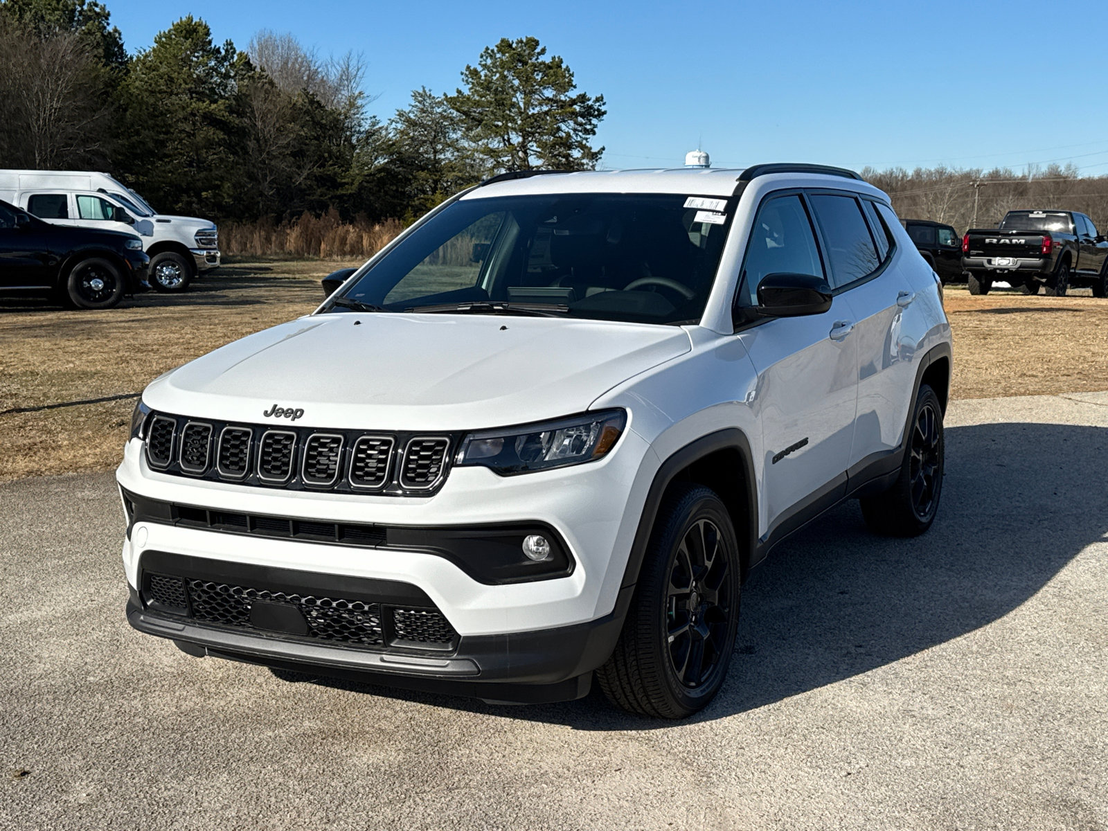 New 2025 Jeep Compass Latitude w/ Altitude Special Edition video 2