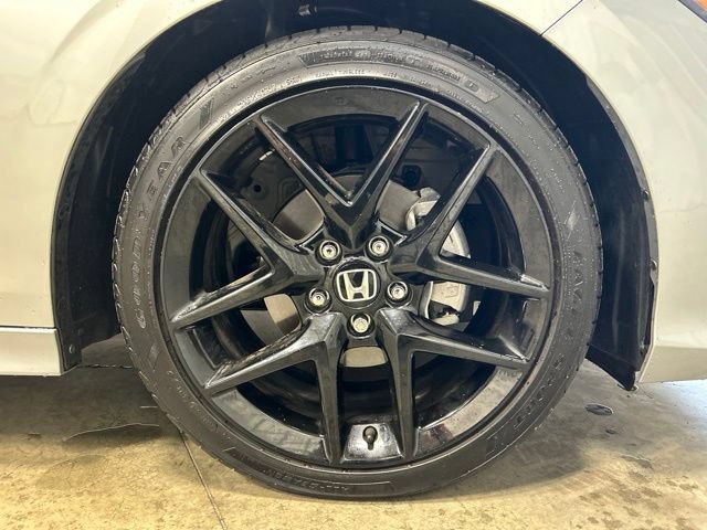 Certified 2025 Honda Civic Sport image 12