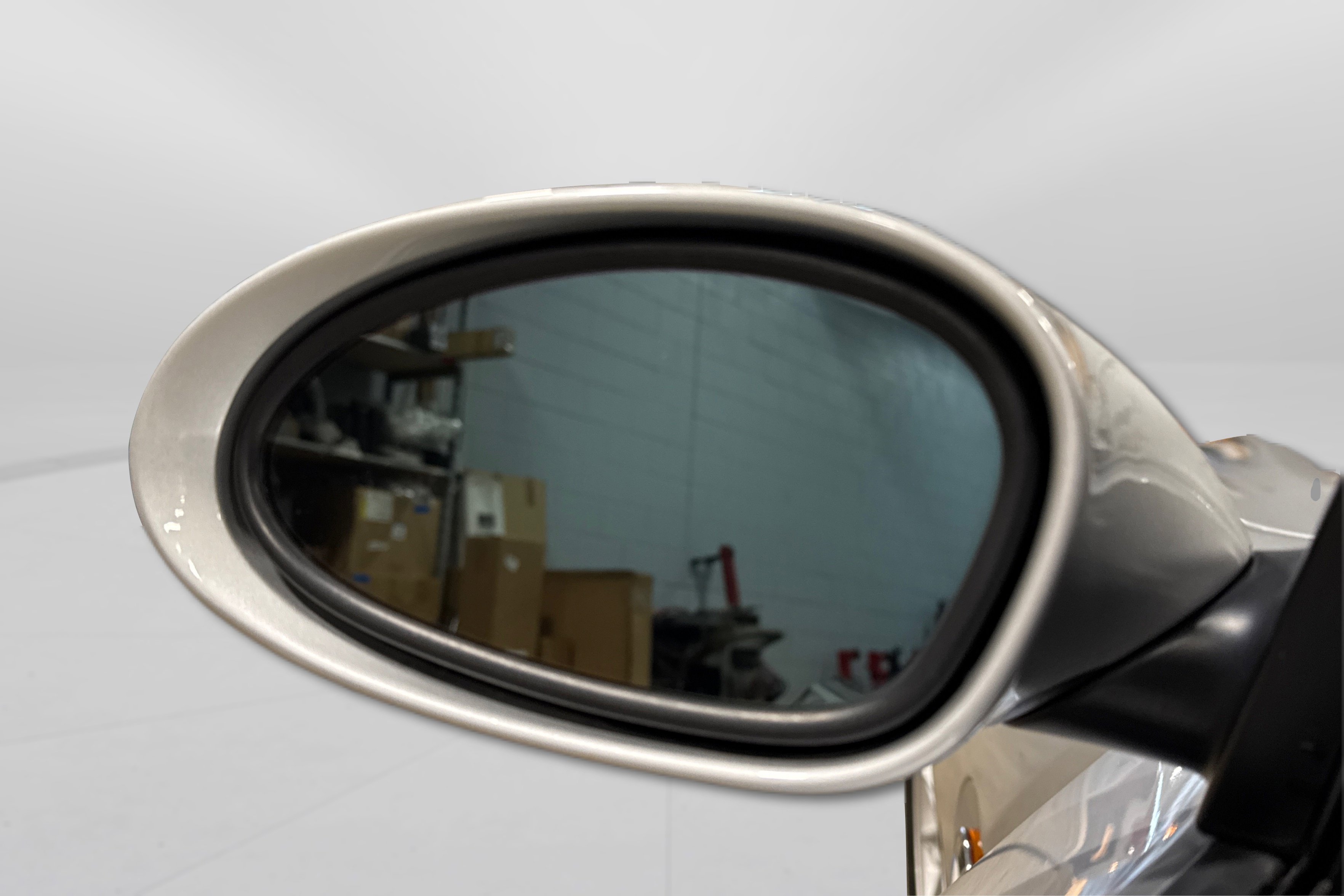 Used 2003 BMW Z4 2.5i image 14