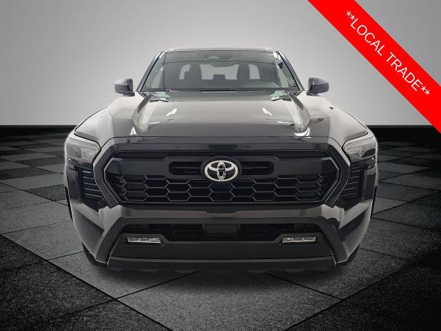 Certified 2025 Toyota Tacoma TRD Off-Road AWD/4WD image 2